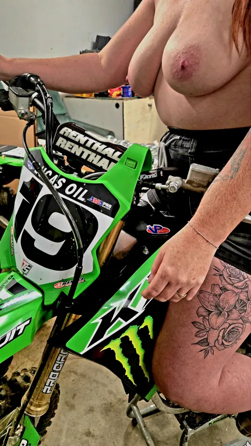 I love my wife's boobs