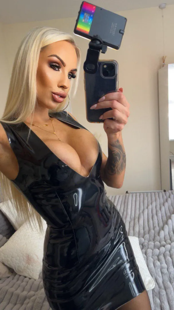 I love obedient guys