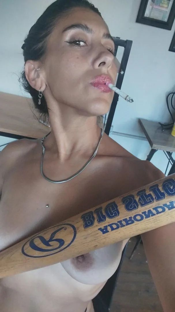 I love smoking and playing!