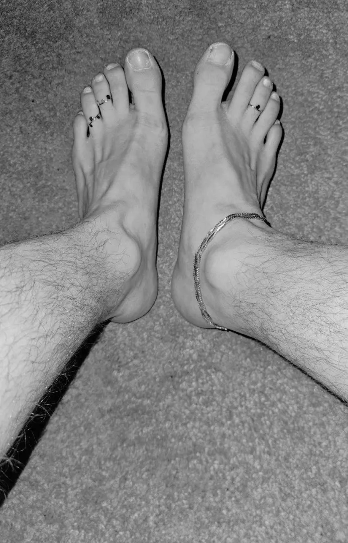 I love toe rings