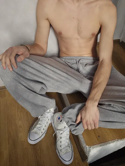 I love wearing grey sweats