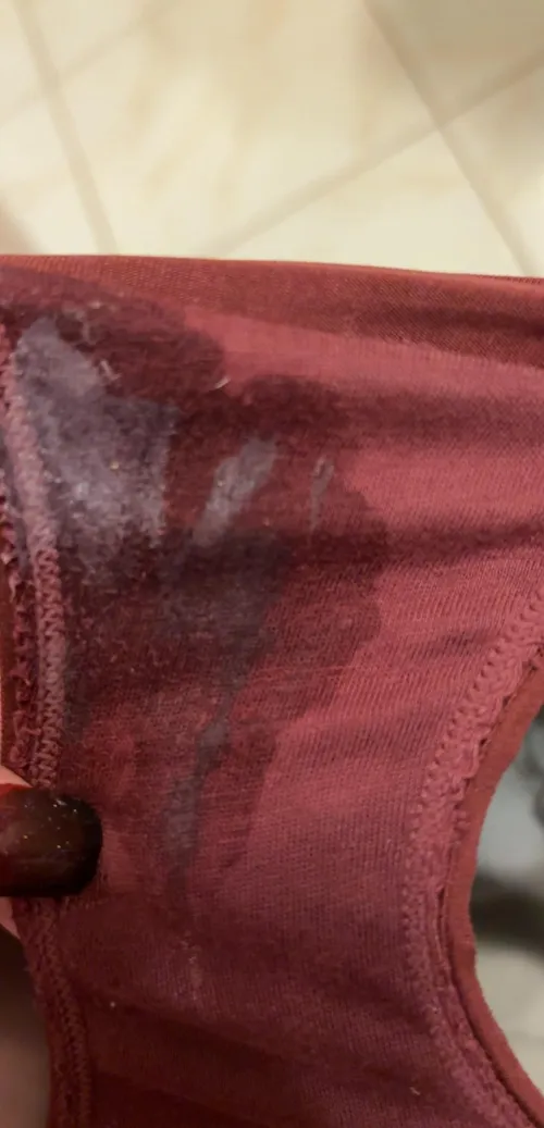 I love when he makes me soaking wet just by kissing me before bed