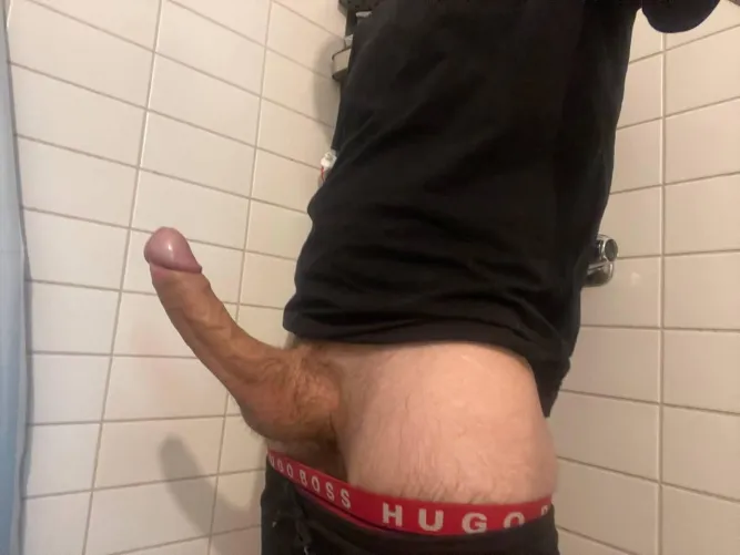 I might be tall and skinny but my cock is quite big