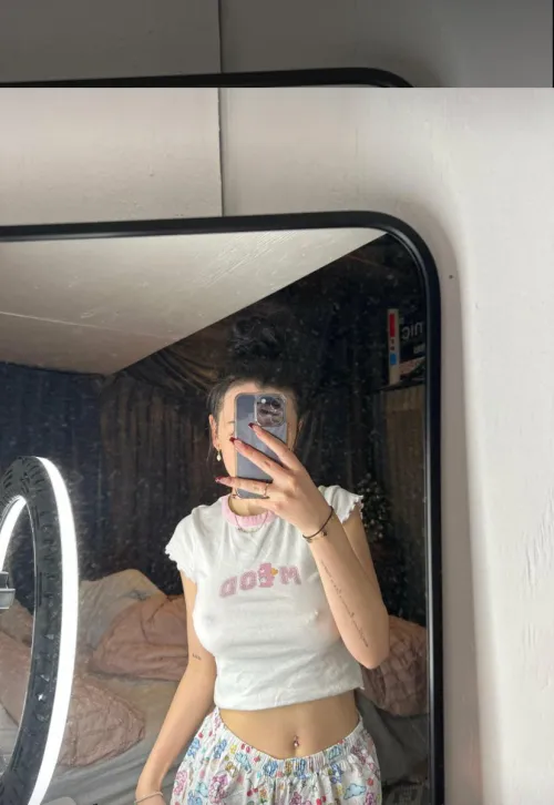 I missed reddit hehe (f19) Older