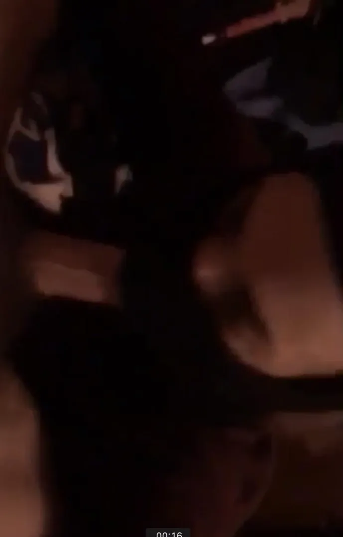 I need some good Uncut fat dick on my throat from a DL hetero flex guy in the Bronx now. I’m hosting a gloryhole