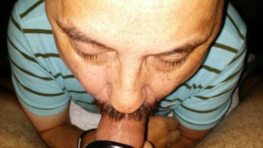 I need somebody to make new content with