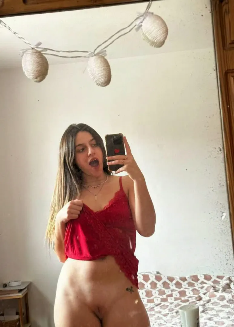 I need someone to eat my pussy