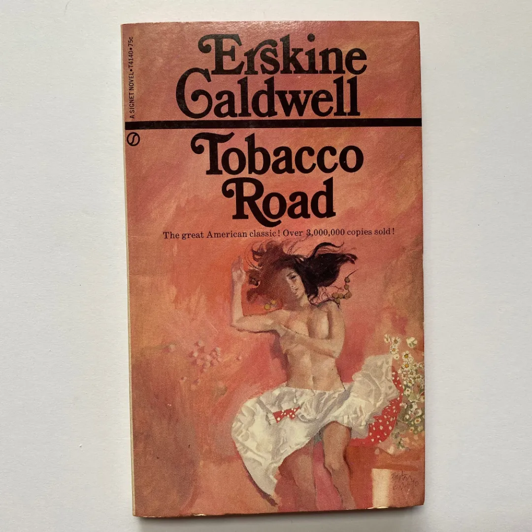 I picked this up in the bookstore looking for a sexy read and now after finishing it I feel a little misled by the publisher. Yes theres sex but not the fun kind!