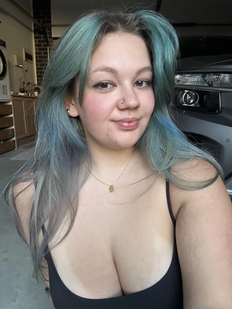 i pierced my nose today 