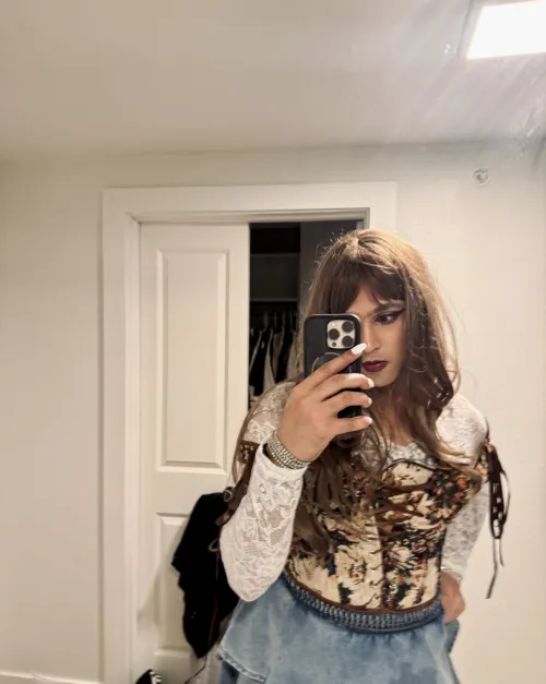 I really feel the need to be degraded tonight 