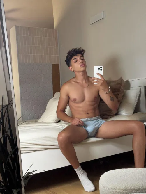 I take a photo of myself when I wake up