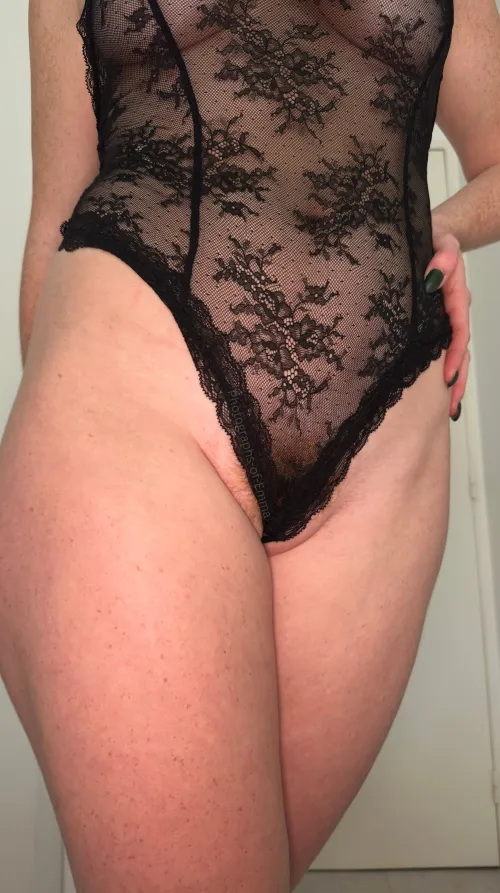 I think this bodysuit fits perfectly!