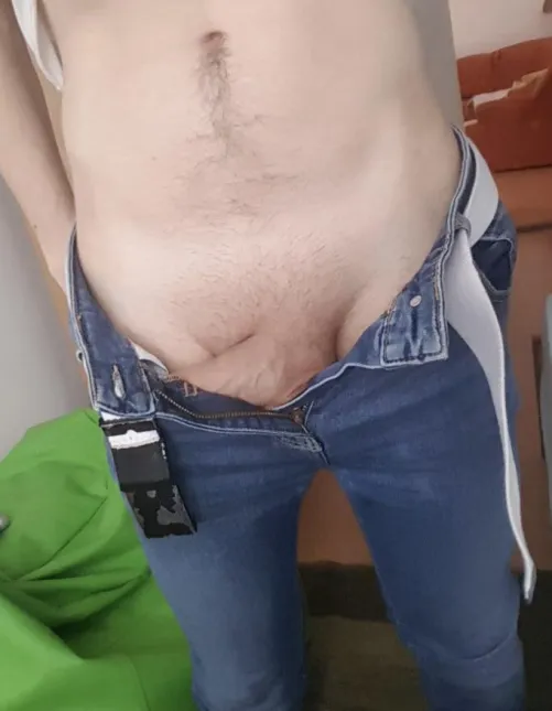 I tried wearing my jeans without underwear today. I think I like it!