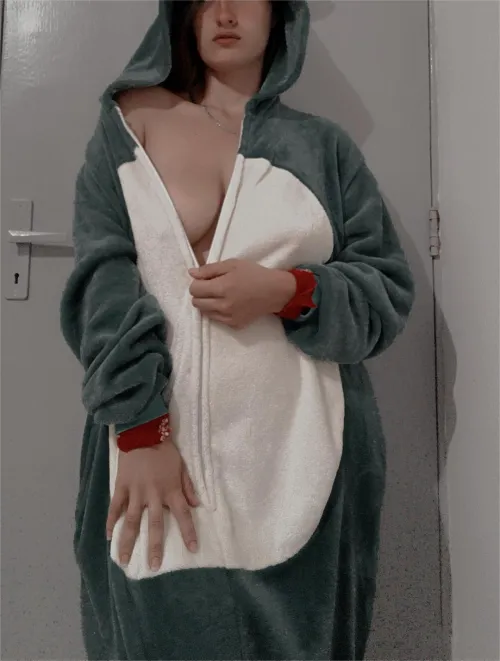 i wanna experience a gangbang