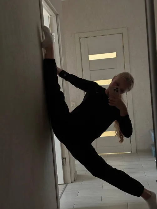 I want you to admire (oc)