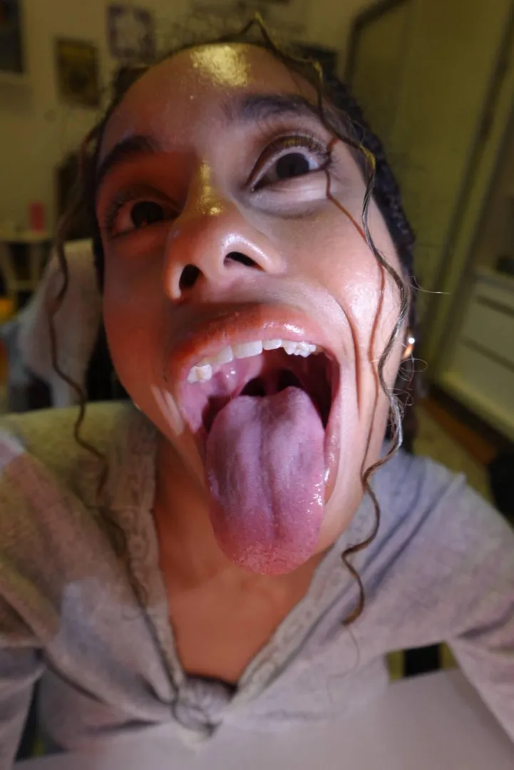 I want you to be my dinner little one!{f}