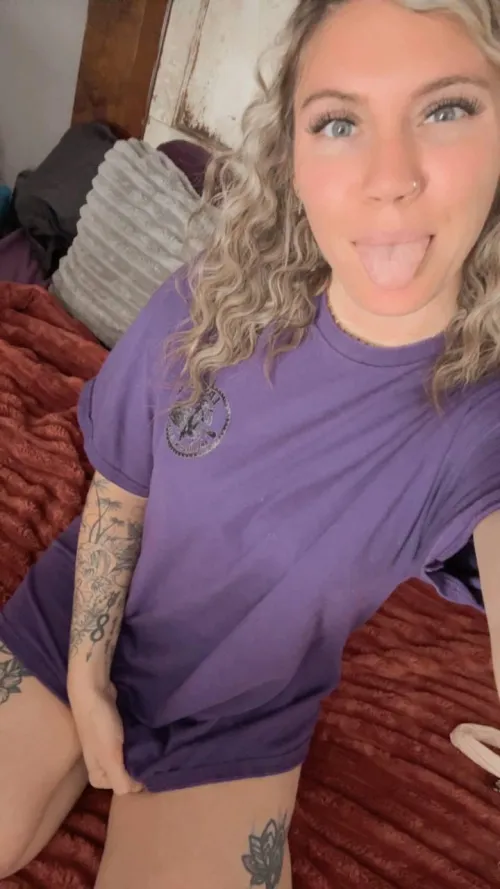 I want you to touch me everywhere, daddy! I know u want to