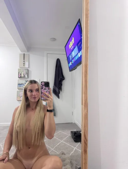 I want your tongue to touch each inch of my smooth body.