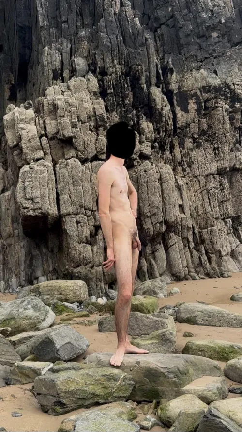 I wish it would be normal to be like that on all the beaches