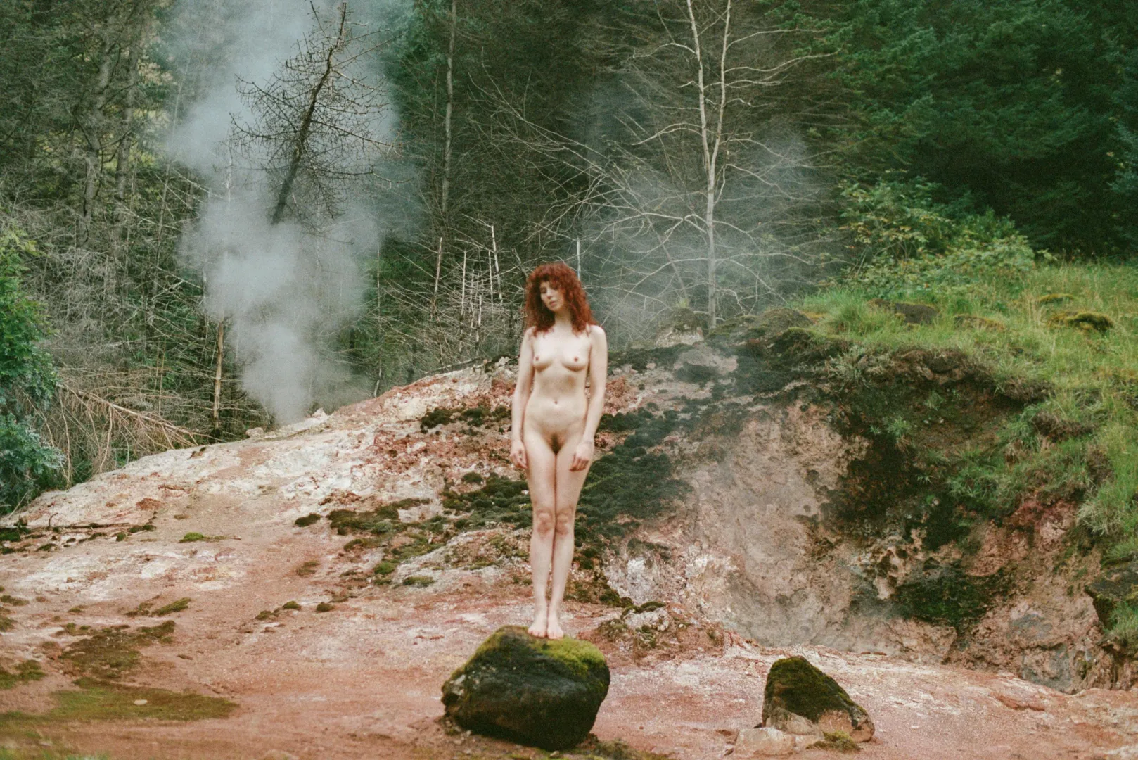 Icelandic Selkie // Nikon FM2 50mm f/1,4 - Portra 400