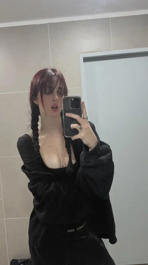 id meet later tho, hips tgram lunaskittles