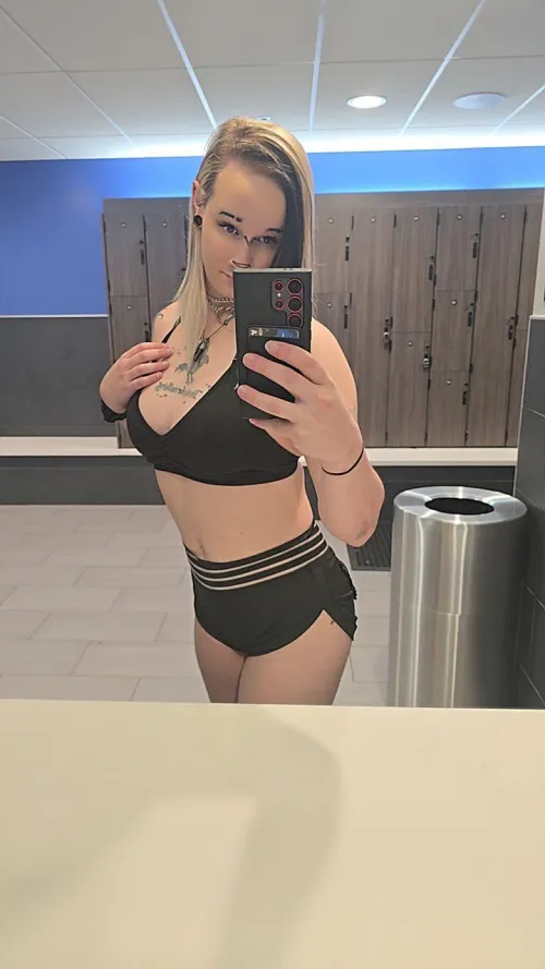 If I begged for u to hit me right now, what's ur answer?