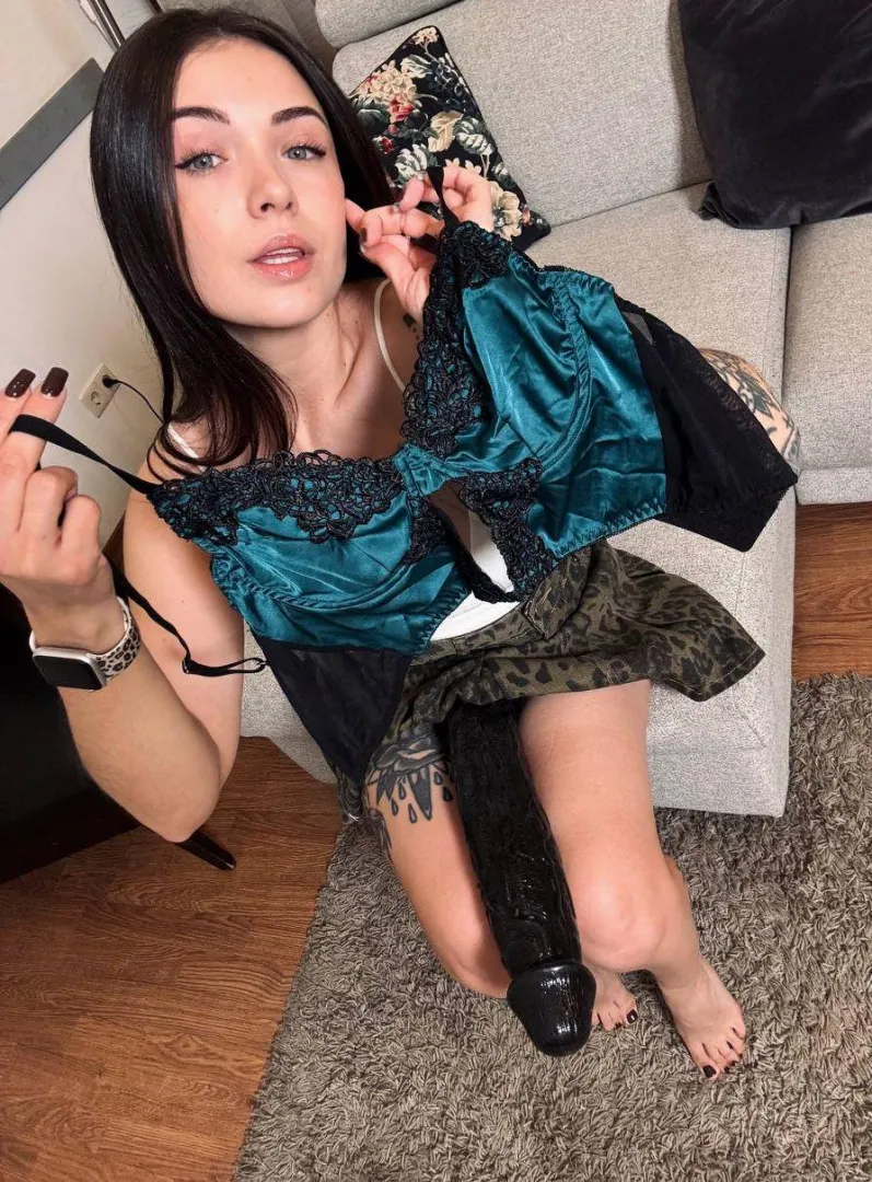 If I would live in your city - would u agree to be my slut doll  on weekends ?