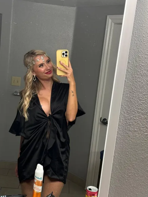 If no one's sent you nudes today, would you want mine?