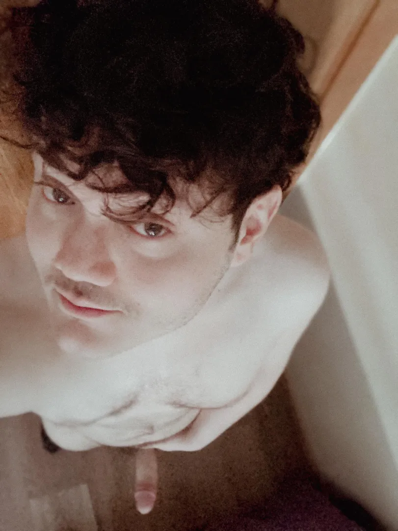 If only anyone could suck this poor cub.