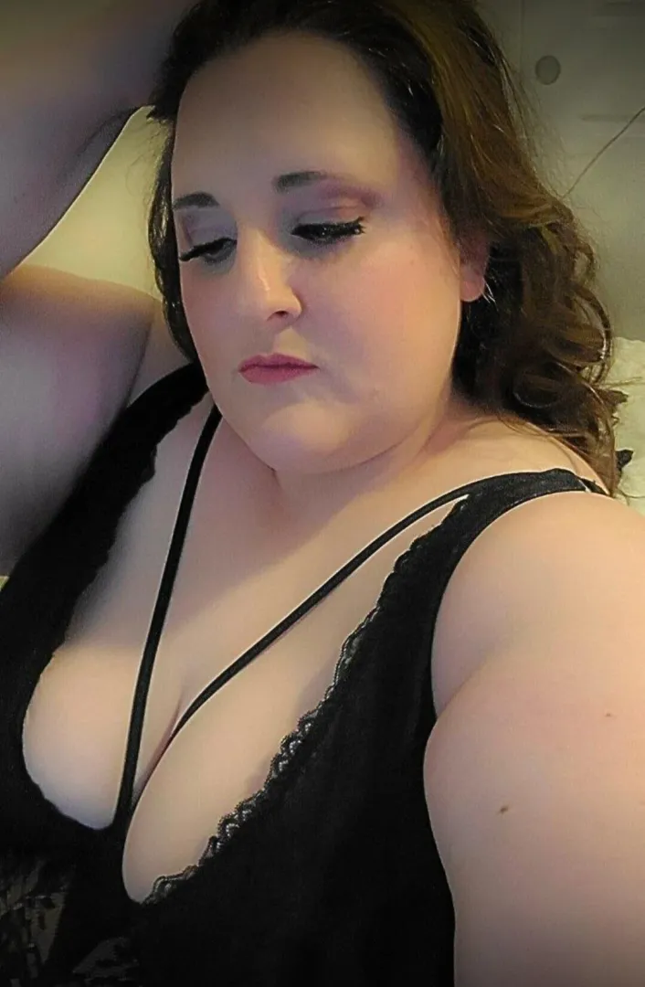 If you like your women extra in every way… you’re welcome