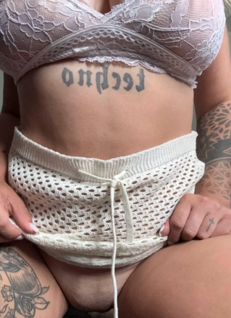 If you were given a choice, would you go for a single mom like me?