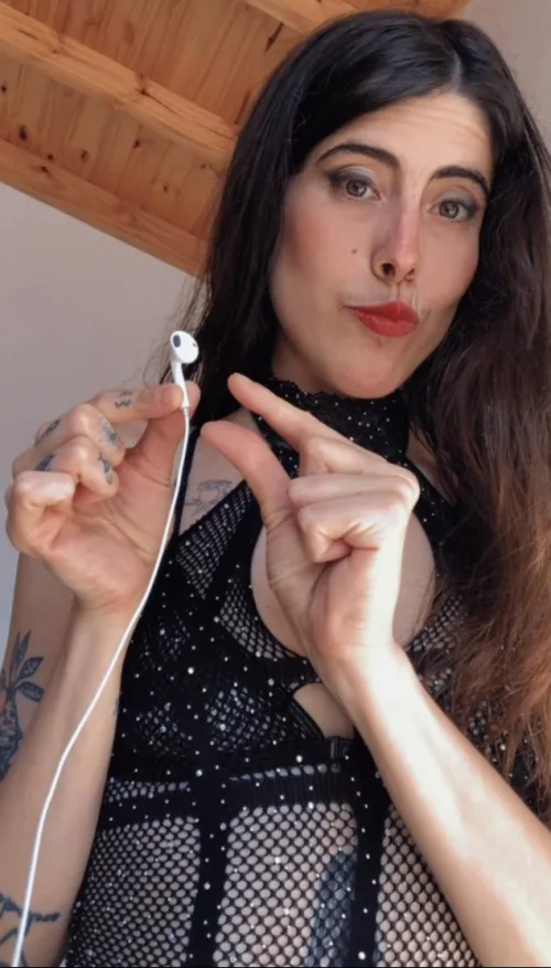 if your dicklett is the size of my airpod is not a cock and you are a loser.