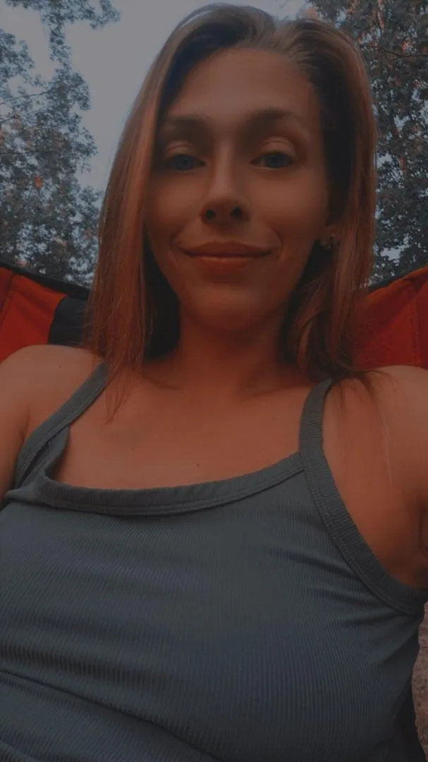 I'll be sending my recent nudes to Redditors. Who's in? (first 62)