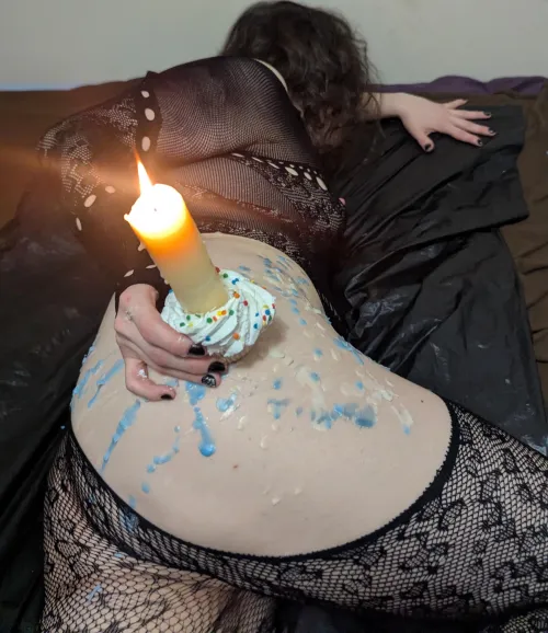 I'm 41 years old today  (F)