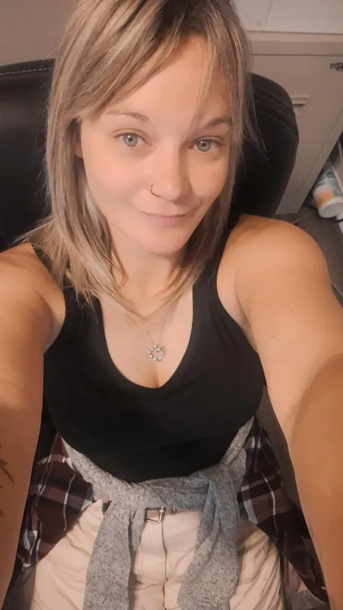 I'm a little naughty, would u still date me?