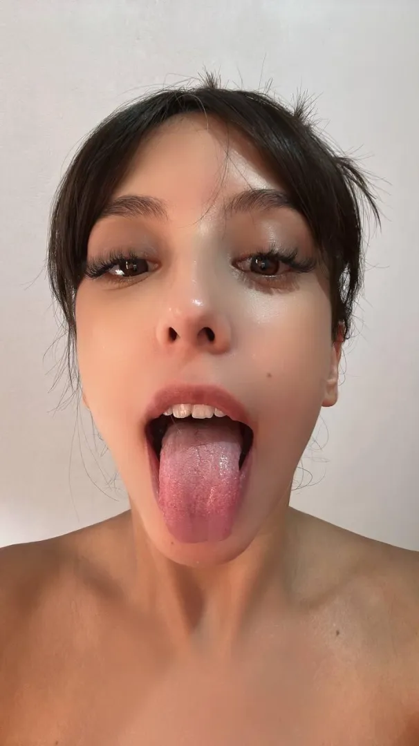 Im gonna show you what this mouth can do