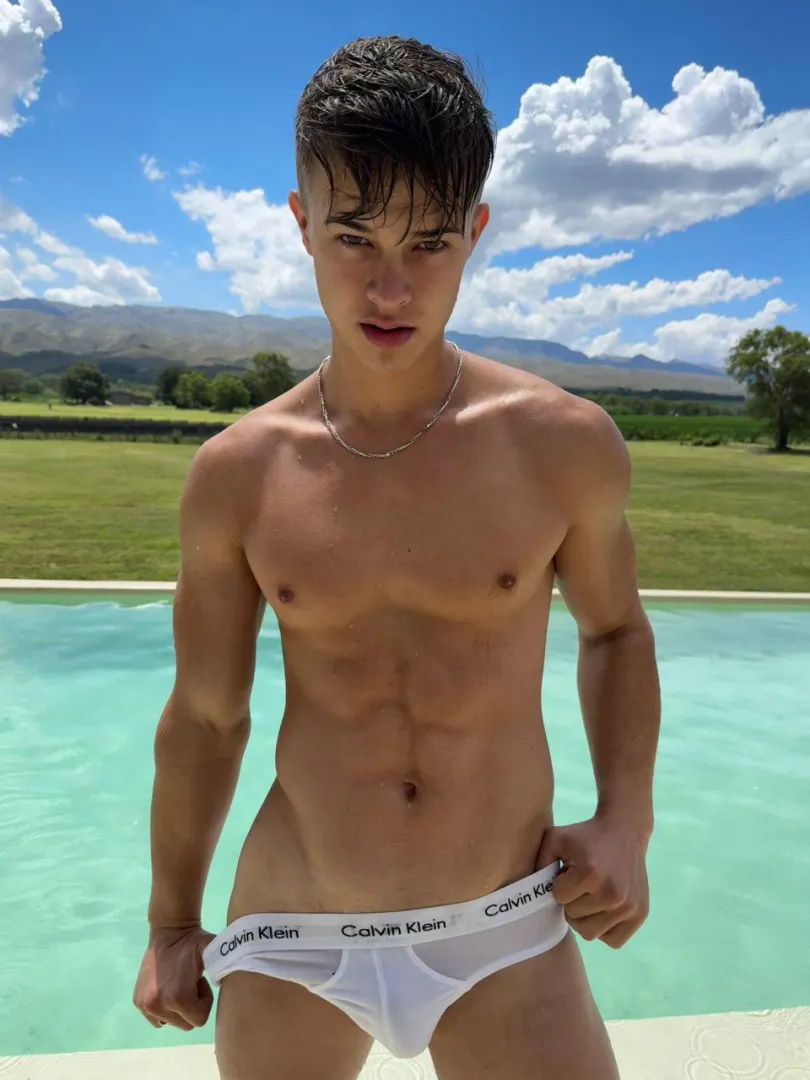 I'm happy in the pool