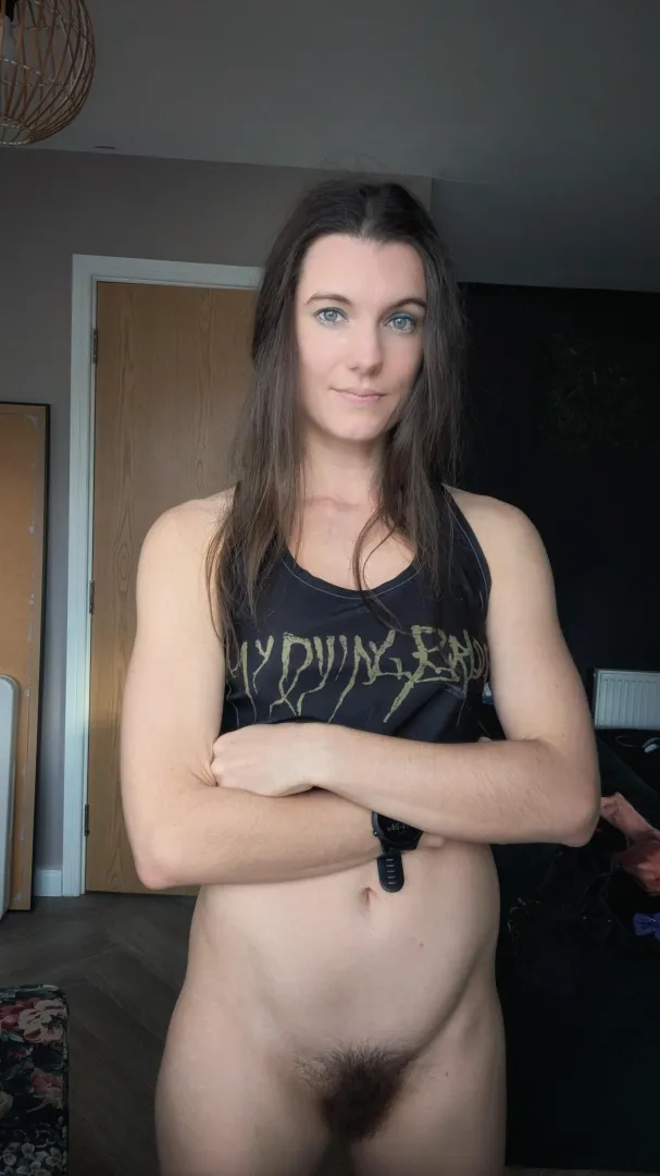 I'm just so grateful that my hair can be appreciated here [arms]