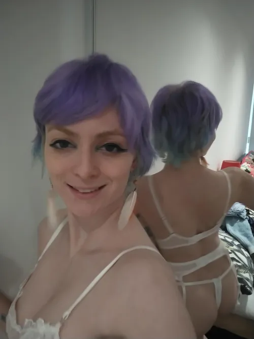 I'm Lily and I love wearing lingerie