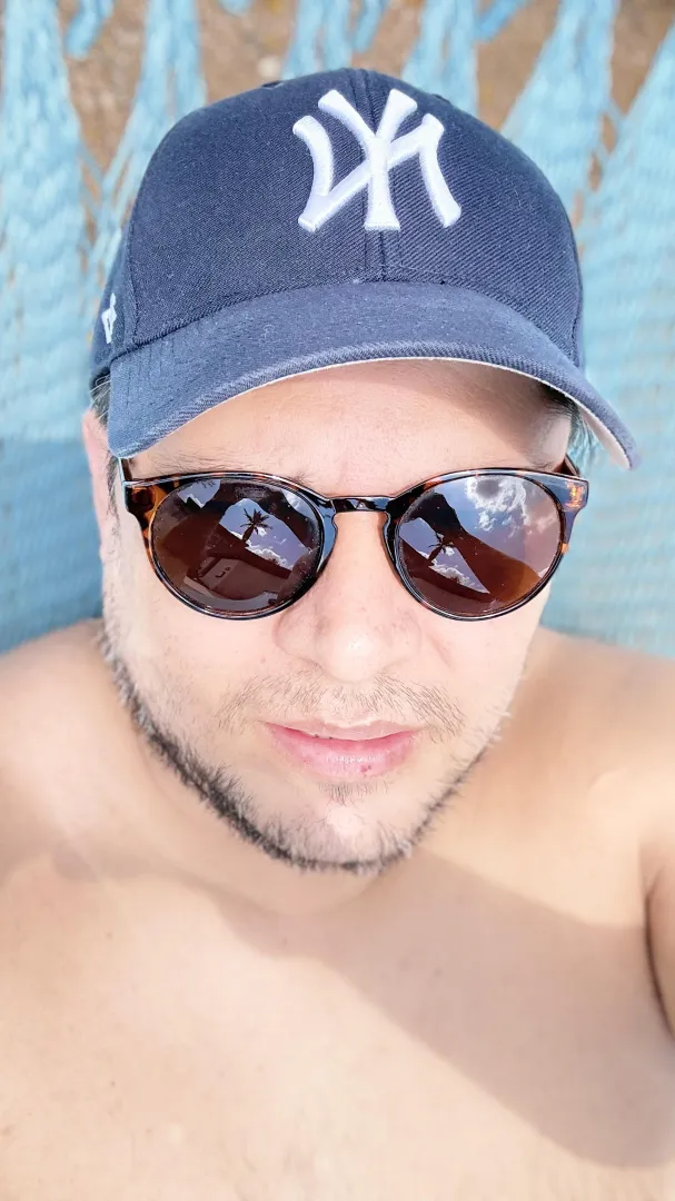 I’m looking for a BWW girl to have fun and get my cum