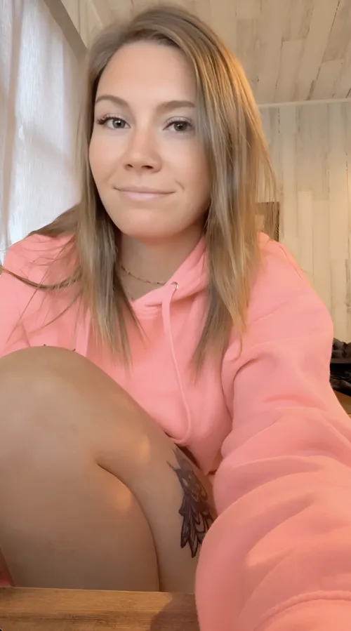 I'm picking random redditors to send nudes to, who's in? ( only the first 69 ;)💦