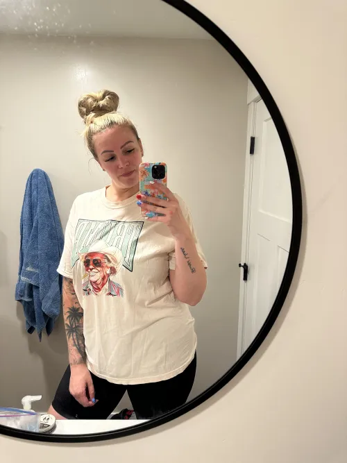 I'm the milf you never knew you wanted, do you want to fuck me?