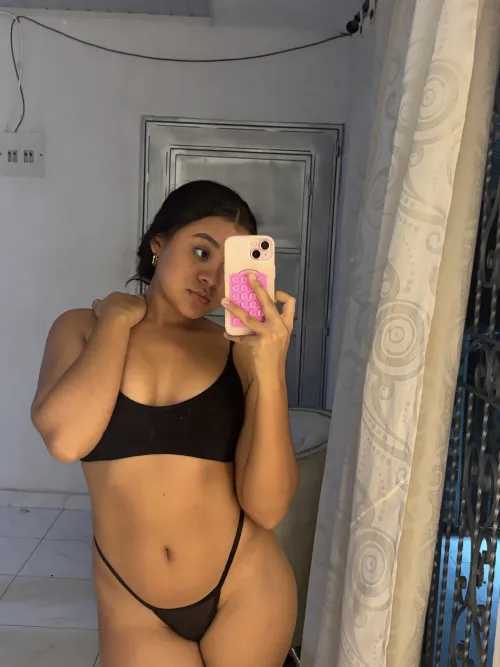 I’m the type that’ll do anything for ur cock