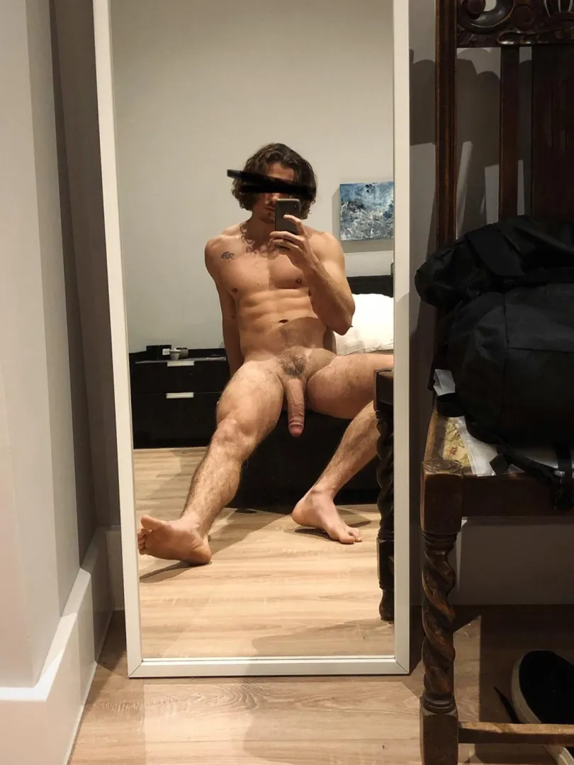 Imagine how big I’d be if you were here right now…