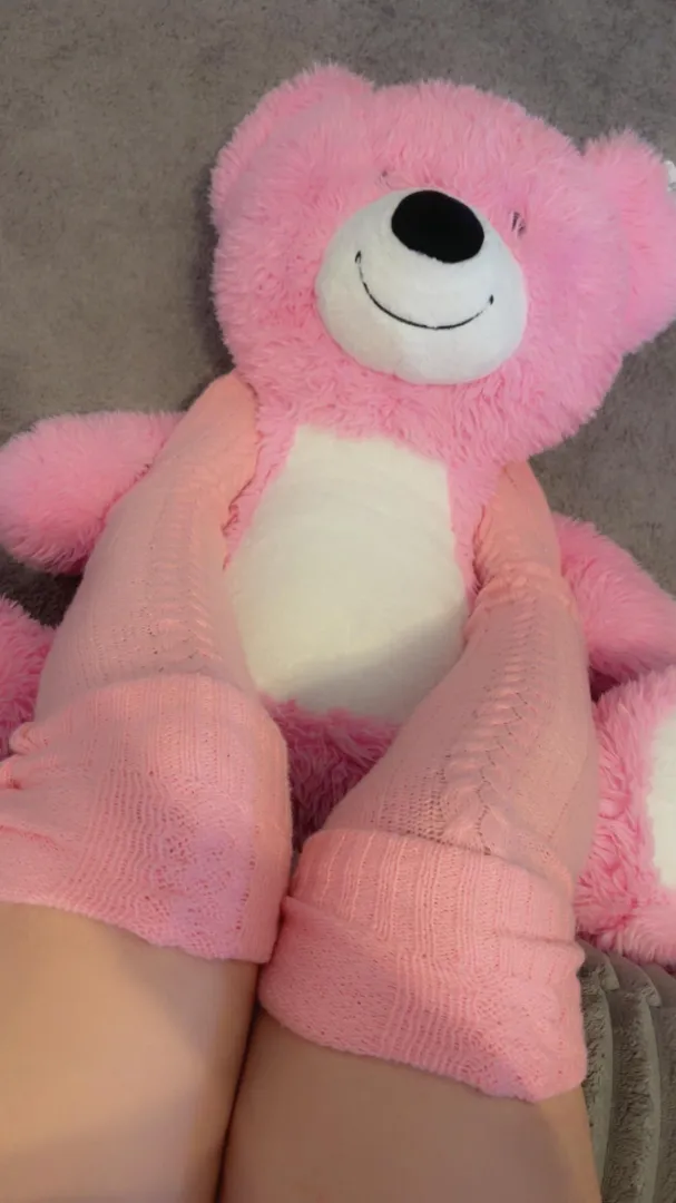 in love with my new thigh highs