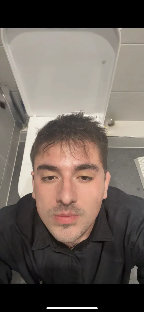 In position ready to suck a thick log straight from your ass 