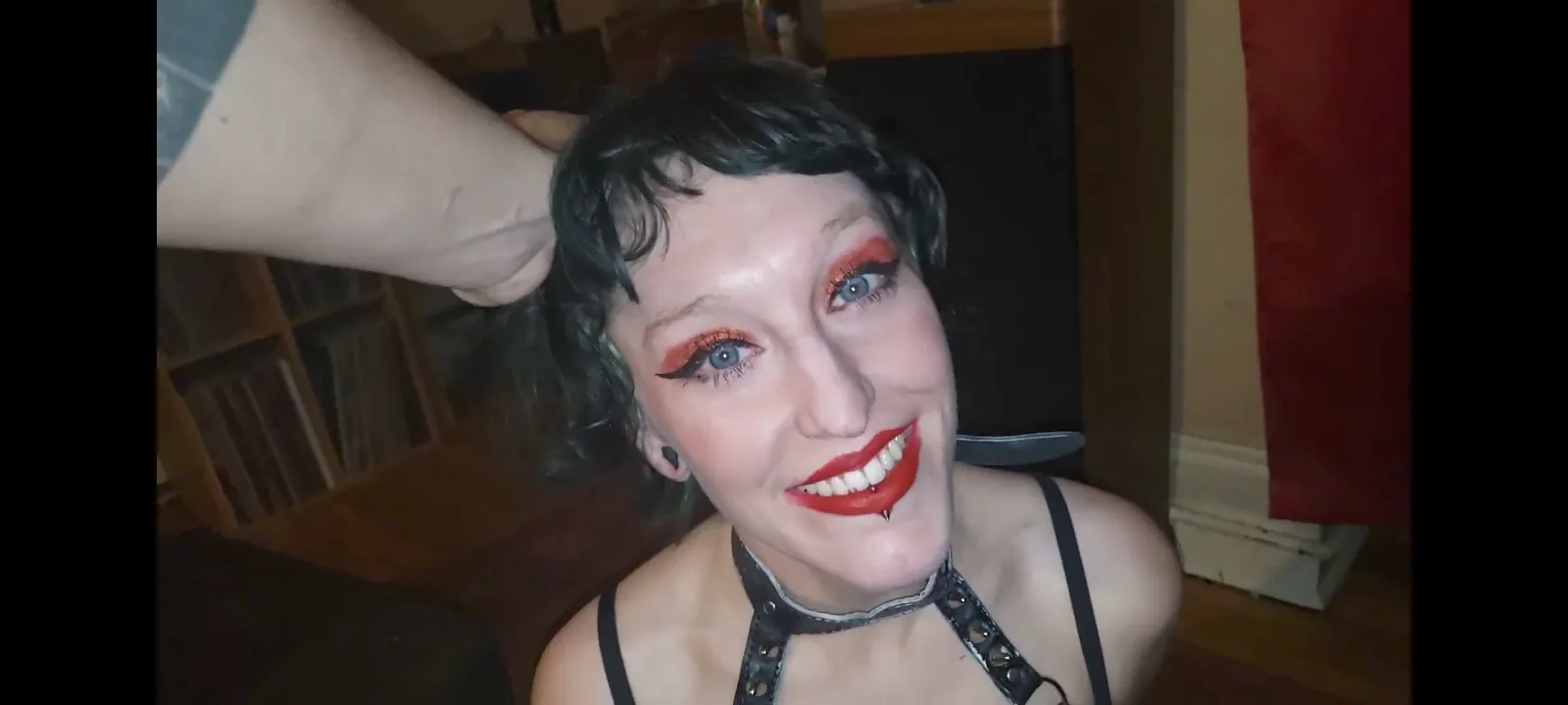 Insane Eyes, Insane Mouth