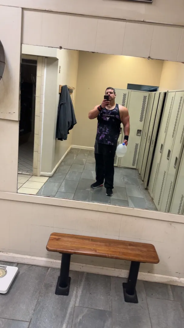 It was a good chest and tricep day today