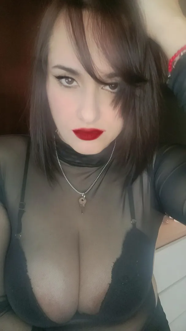 It’s not physical punishment. 
It’s mental structure. 
Every moment inside the cage reduces you — less impulse, less ego, less noise. 
That’s how you function best. 