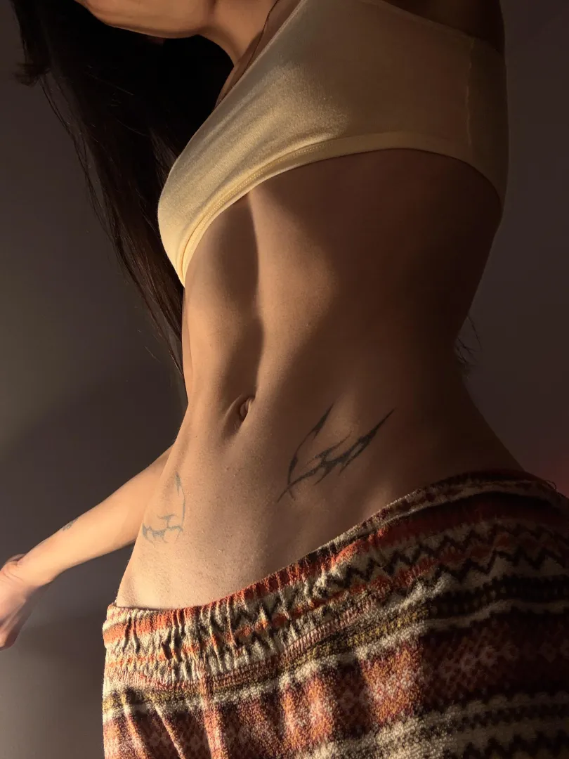 it's so hot in here babe